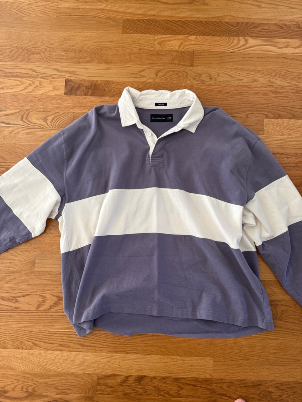 Abercrombie & Fitch Lavender and White Rugby-Style Pullover